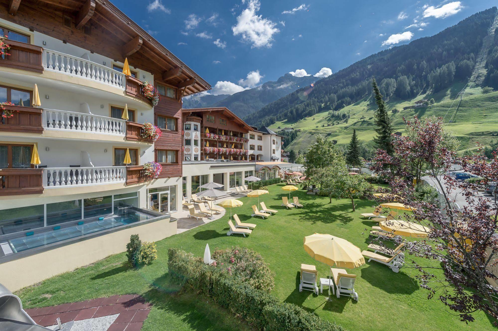 Sporthotel Neustift Neustift im Stubaital Buitenkant foto