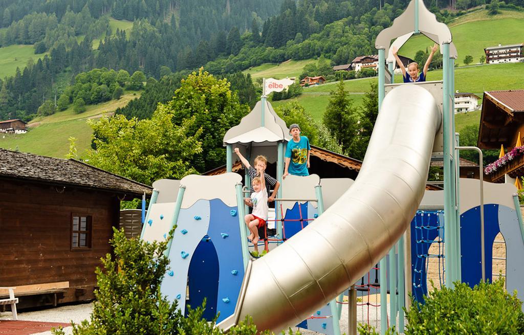 Sporthotel Neustift Neustift im Stubaital Buitenkant foto